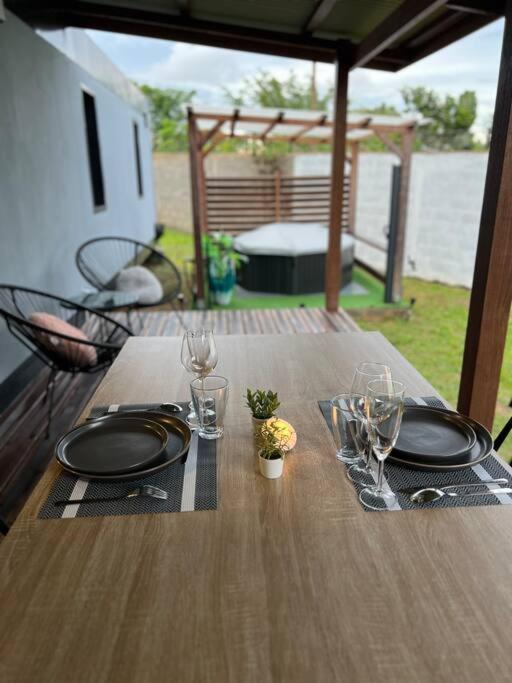 Residence Morphee - Chaleureux Avec Jacuzzi Remire-Montjoly ภายนอก รูปภาพ