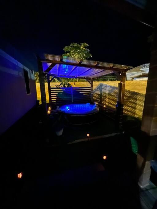 Residence Morphee - Chaleureux Avec Jacuzzi Remire-Montjoly ภายนอก รูปภาพ